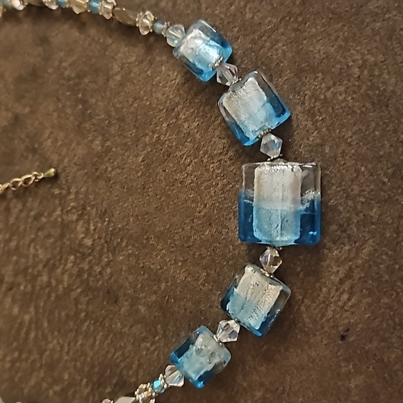 Vintage Aurora Borealis Crystal Lampwork Foil Glass Square Beaded Necklace - Picture 3 of 9